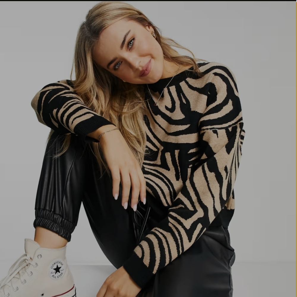 Stradivarius Black and Tan Zebra Print Crop Sweater